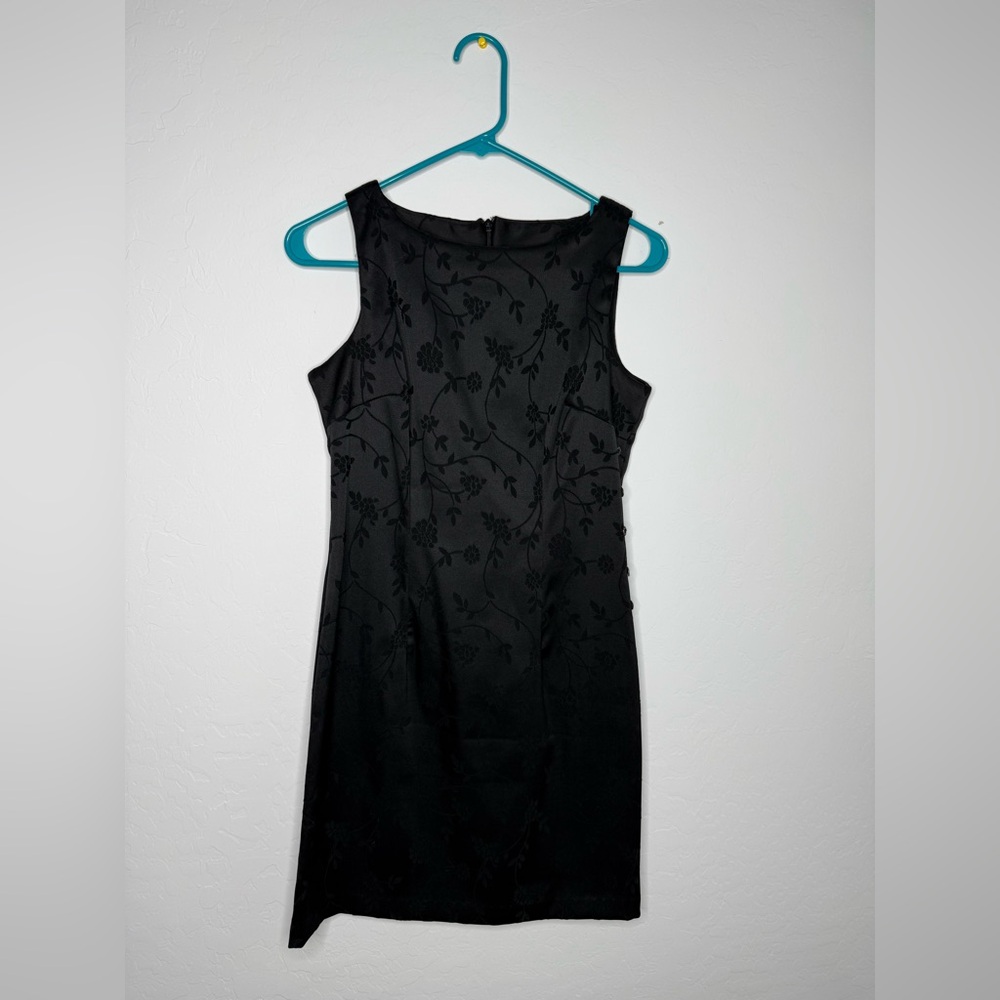 CDC Black Floral Midi Dress